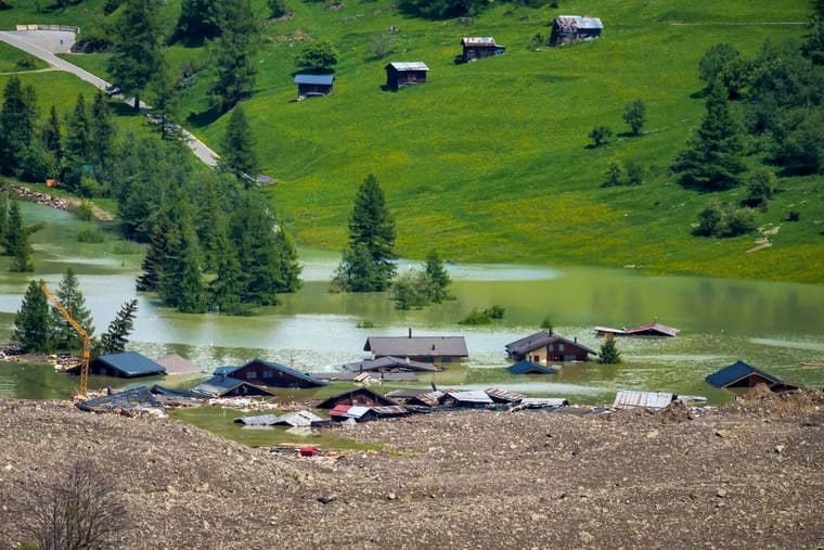 6ce06378-ef4d-4aa5-83aa-5f1e9a13cb52.jpeg